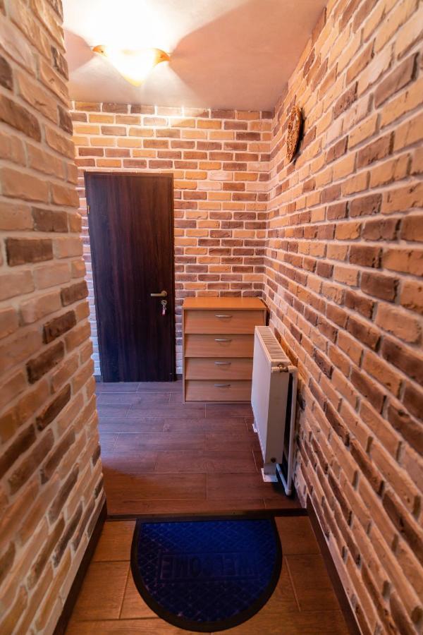 Mario'S Cozy Apartment Rîşnov エクステリア 写真